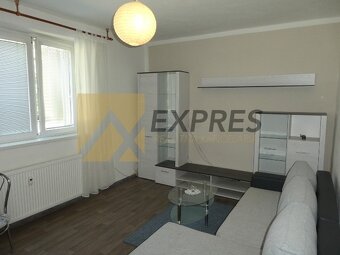 RK EXPRES - na predaj 2 izbový byt v Handlovej. - 9