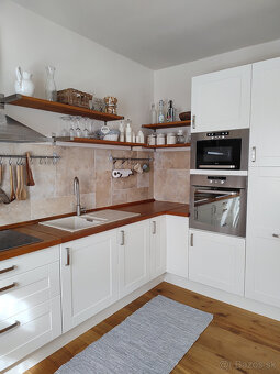 PRENÁJOM: 2 izbový byt, BA I - Staré mesto, Žabotova ulica - 9