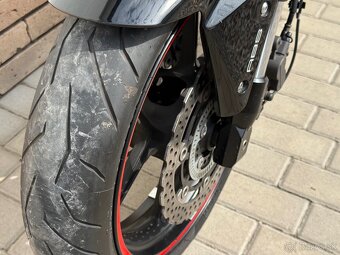 KAWASAKI Z750 ABS - 9