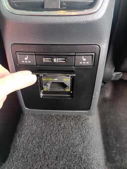 Škoda Octavia 3 2.0 TDI 6-manuál, BUSINESS PAKET, 126t km - 9
