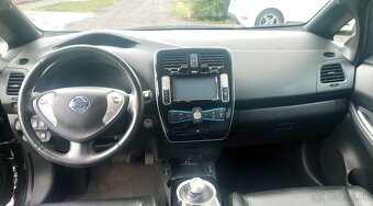Nissan Leaf Tekna 2015, 24kW, čierna metalíza - 9