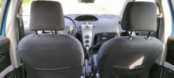 Predám Toyotu YARIS VVT-I, benzín, 1298cm3, 64 kW, KAT, 5-dv - 9