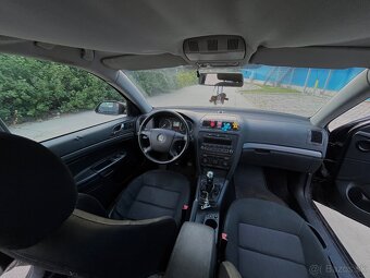 Škoda Octavia 2 Sedan 1.9 TDI - 9