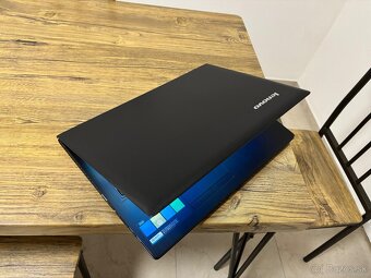 Lenovo/Notebook/4GB RAM/500GB SSHD/Intel HD grafika 2GB - 9
