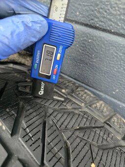 Zimná Sada 5x114,3 +Vredestein 235/65 R17 - 9
