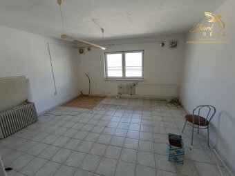 Administratívna budova - 9