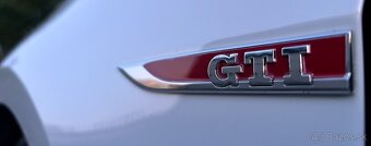 Volkswagen Golf GTI-162kw-2014-manual - 9