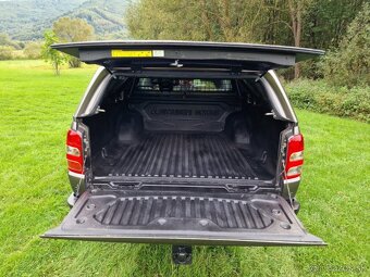 MITSUBISHI L200 2019 2.4D-ID 4X4 + UZÁVIERKA ZAD. DIF. - 9