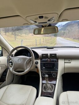 Mercedes Benz C trieda T 220 cdi Elegance - 9
