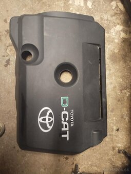 Predám náhradné diely Toyota Avensis - 9