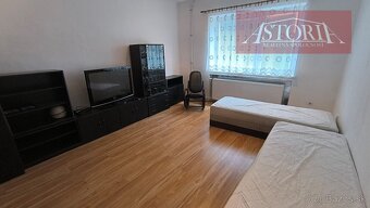 veľký 3-izb. apartmán s krbom - Martin - Podstráne - PRENÁJO - 9