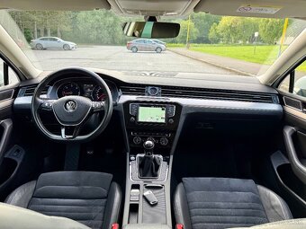 VOLKSWAGEN PASSAT 2.0TDI HIGHLINE len 95tkm - 9