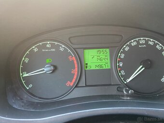 Škoda fabia 1.2 HTP - 9