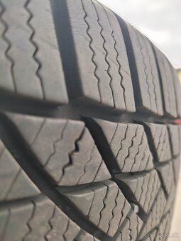 Predám zimné pneu Matador 195/65 R15 + elektróny 5x112 R15 - 9