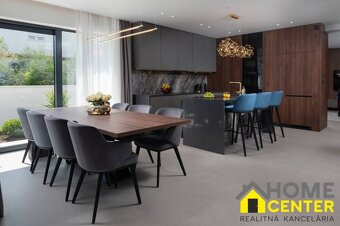 NA PREDAJ luxusná vila s bazénom, /236 m²/ Zadar, Privlaka - 9
