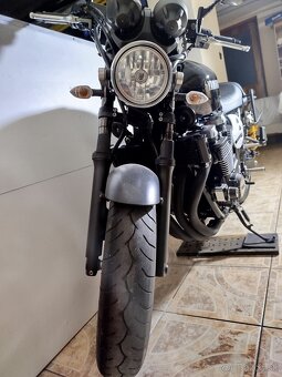 Yamaha xjr 1300 - 9