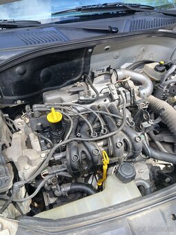 Renault Clio2 - 9