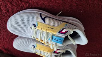 Botasky nike41 - 9