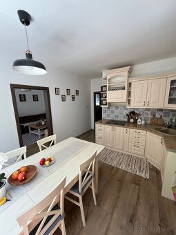 Na predaj 3-izbový byt, 75 m² – Krásna ulica, Galanta - 9