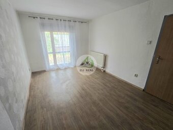 Na predaj priestranný RD, Valaliky, KE-okolie - 9