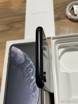 Predám Apple iPhone XR 64GB Black Známky Opotrebovania - 9
