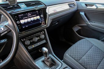 Volkswagen Touran 1.4 TSI DSG Join - 9