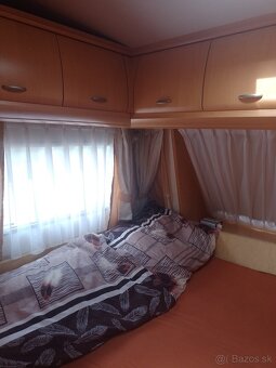 Predám karavan obytný príves Hobby 440 de Luxe - 9