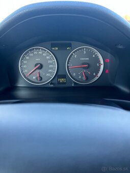 Volvo V50 1.6D - 9