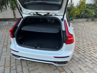 Volvo V60 B4 R-Design 2.0D 145kW rv.2021 - 9