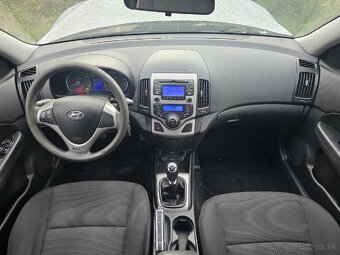Hyundai i30 1.4i 2011 Facelift náhradné diely - 9