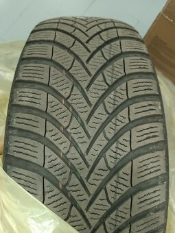 Originál Škoda R16 elektróny 5x112 + Zimné gumy 205/55 - 9