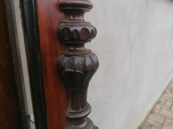 Predám starožitné 2- závažové nástenné hodiny - 9