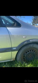 Opel zafira 2,2 dti - 9