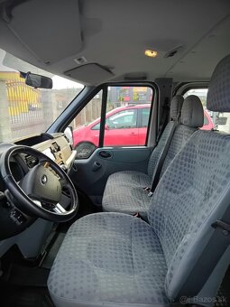 FORD TRANSIT BUS 2012 - 9