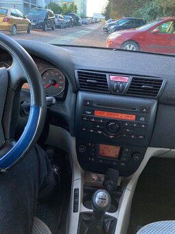 Predám Fiat stilo - 9
