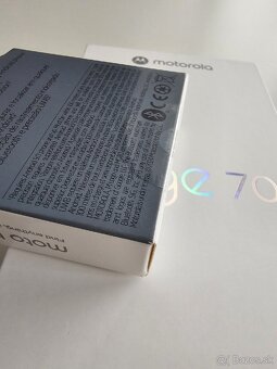 Motorola edge 70 + moto tag - 9