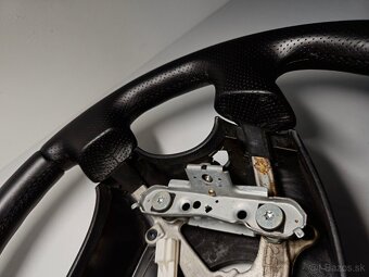 Kožený volant momo impreza forester wrx sti - 9
