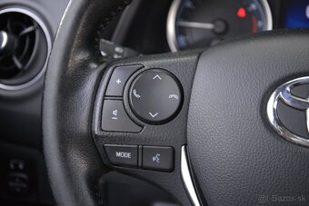 Toyota Corolla 1.6 Valvematic, Automat, SR voz, TOP STAV - 9