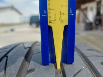 215/65R17 letné pneumatiky - 9