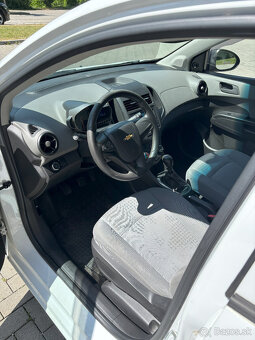 Na predaj: Chevrolet Aveo 1.2 16V Sedan, 2012 – biela, 119 0 - 9