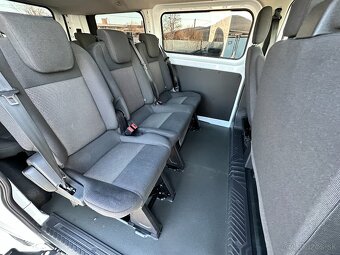 Ford Transit Custom 2.2 TDCi Ambiente L1H1 T310 - 9. Miest - 9