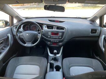 KIA Ceed 1.6 GDI - 9