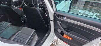 Volkswagen Passat Variant - 9