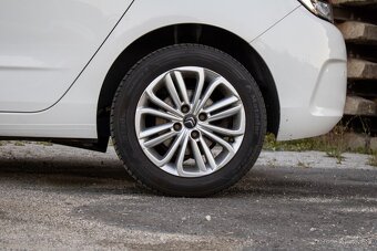 Citroën C4 Blue HDi 120 S&S EAT6 SHINE - 9