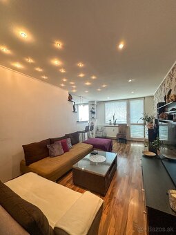 Pražský typ byt s veľkou loggiou, Jaltska - 9