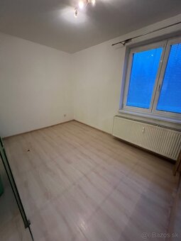 Predáme jednoizbový byt Dolný Kubín - 9