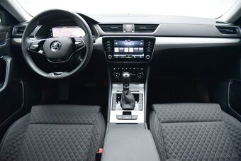 Superb Combi 2.0 TDI Style DSG, LED, Ťažné, Kamera - 9