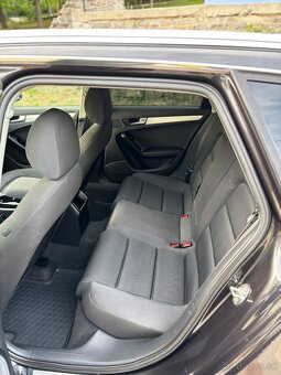 AUDI A4 B8 AVANT 2.0 TDI CR - 9