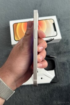 Apple iPhone 12 White 64GB - 9