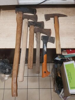 Zdobené valašky, palice,bakule - 9